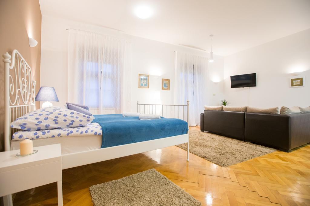 Apartman Kaptol ซาเกร็บ ภายนอก รูปภาพ